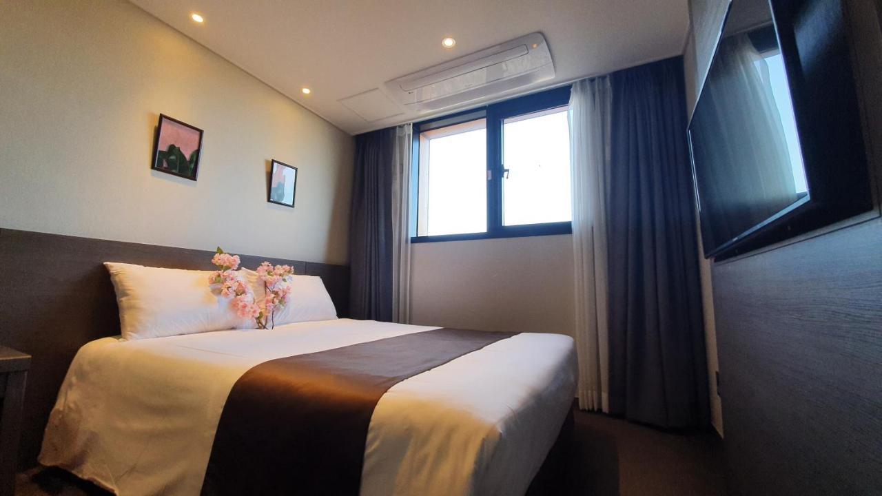 Grandmillions Hotel Seogwipo Bagian luar foto