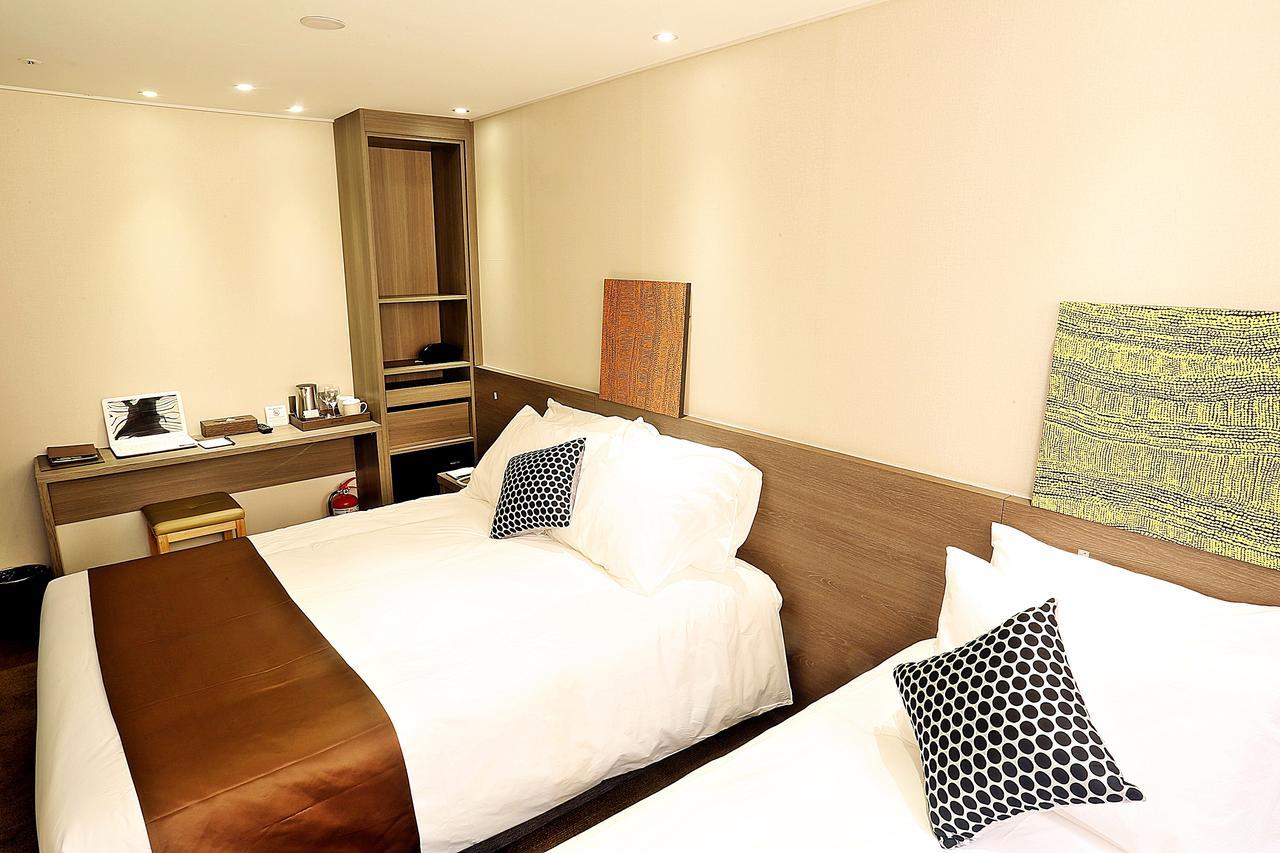 Grandmillions Hotel Seogwipo Bagian luar foto
